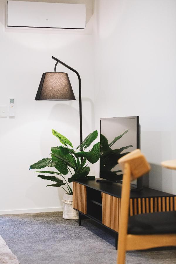 1 Bed Central City Deluxe W/Carpark Christchurch Eksteriør billede